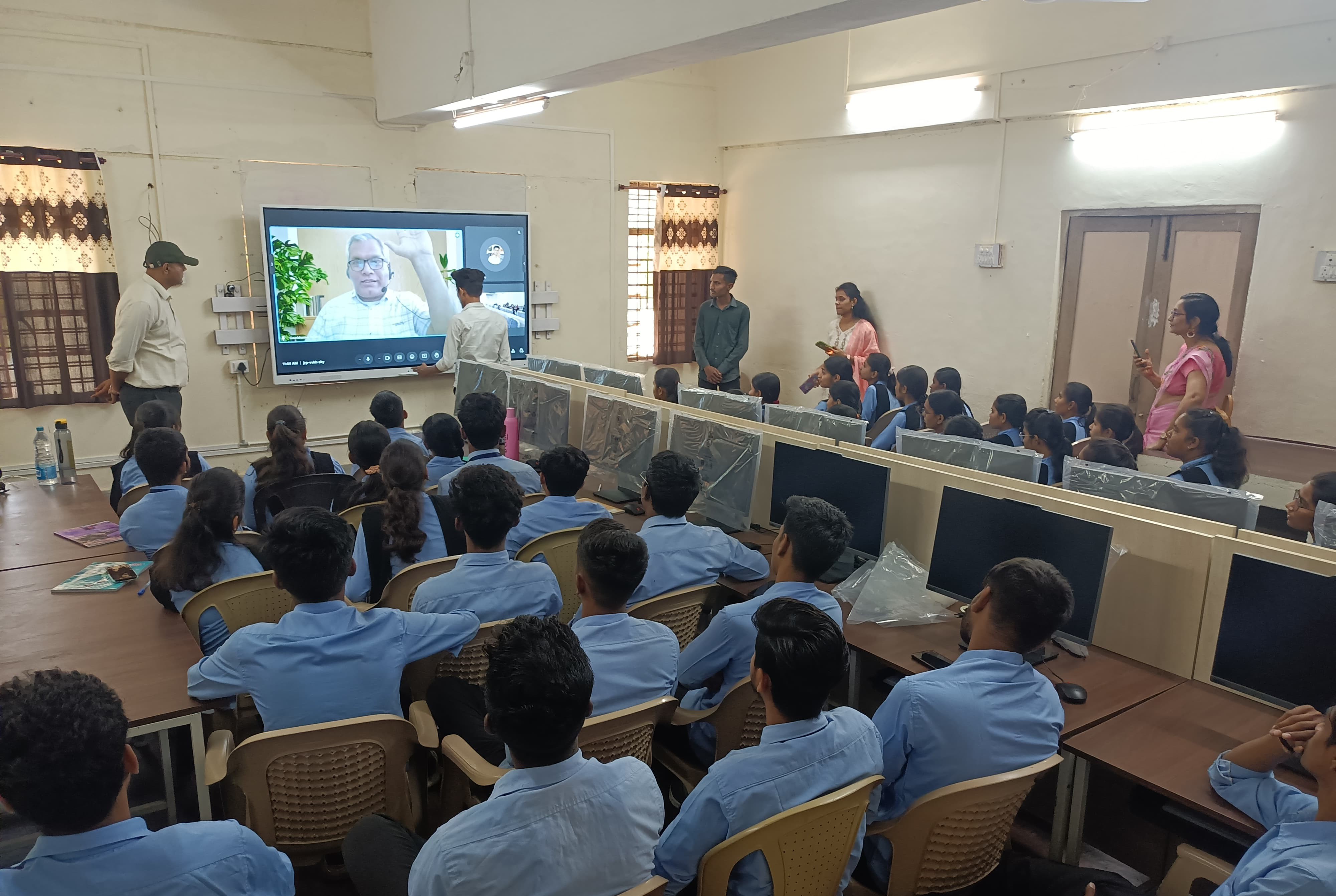 Webinar on UI/UX Development and Digital Transformation – Govt. Polytechnic Sakoli